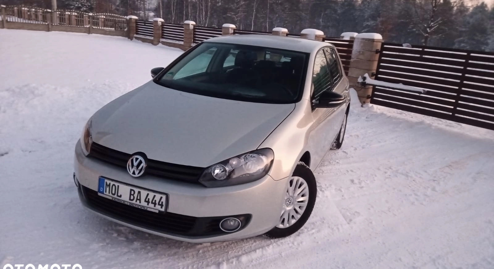 Volkswagen Golf cena 25300 przebieg: 196000, rok produkcji 2010 z Kielce małe 172